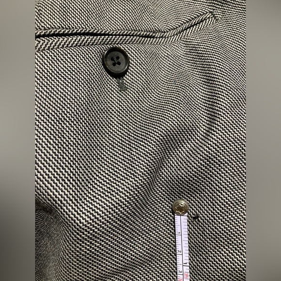 TOM FORD classic medium gray peak lapel 2 piece suit 40 50 - Picture 10 of 11